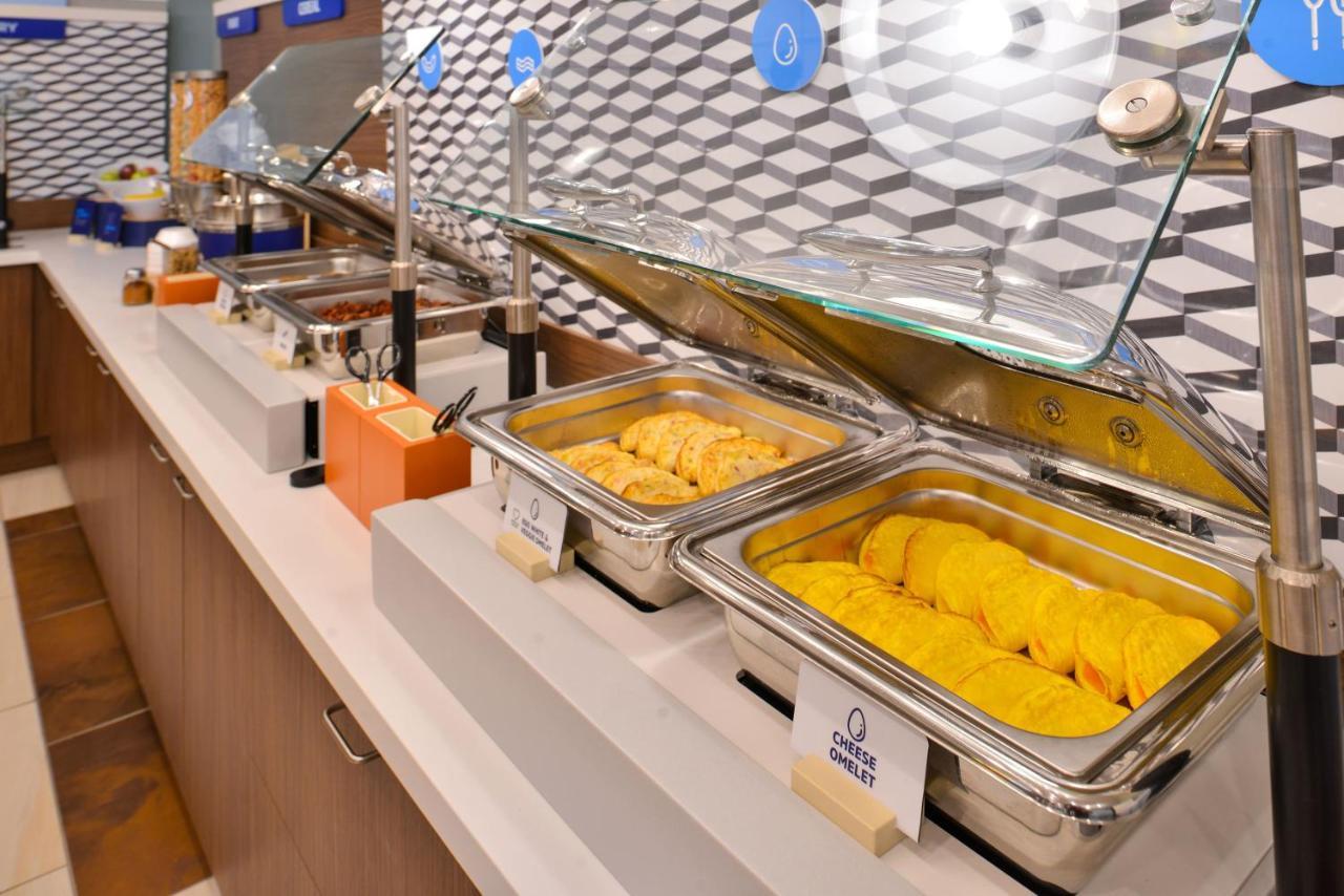 Holiday Inn Express & Suites Lincoln City By Ihg Eksteriør bilde