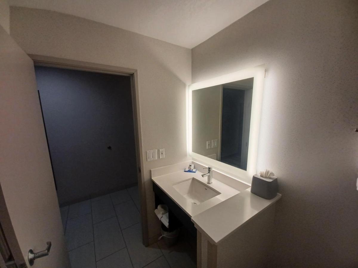 Holiday Inn Express & Suites Lincoln City By Ihg Eksteriør bilde