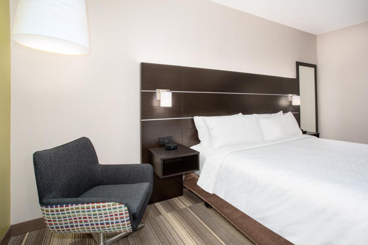 Holiday Inn Express & Suites Lincoln City By Ihg Rom bilde