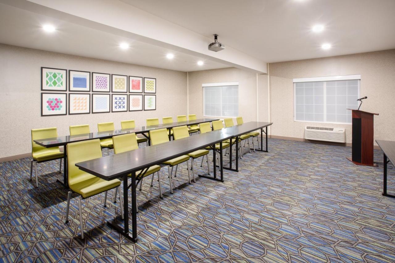 Holiday Inn Express & Suites Lincoln City By Ihg Eksteriør bilde