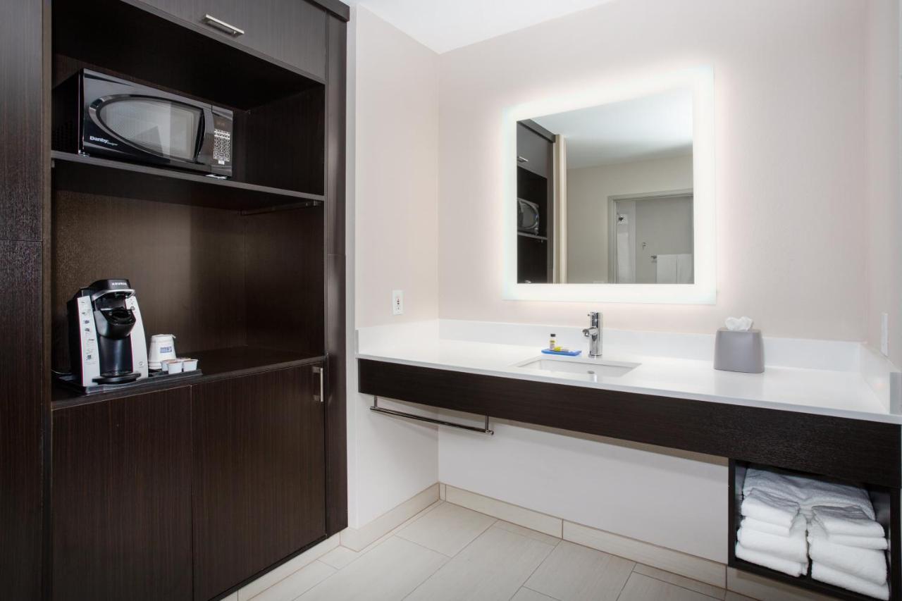 Holiday Inn Express & Suites Lincoln City By Ihg Eksteriør bilde