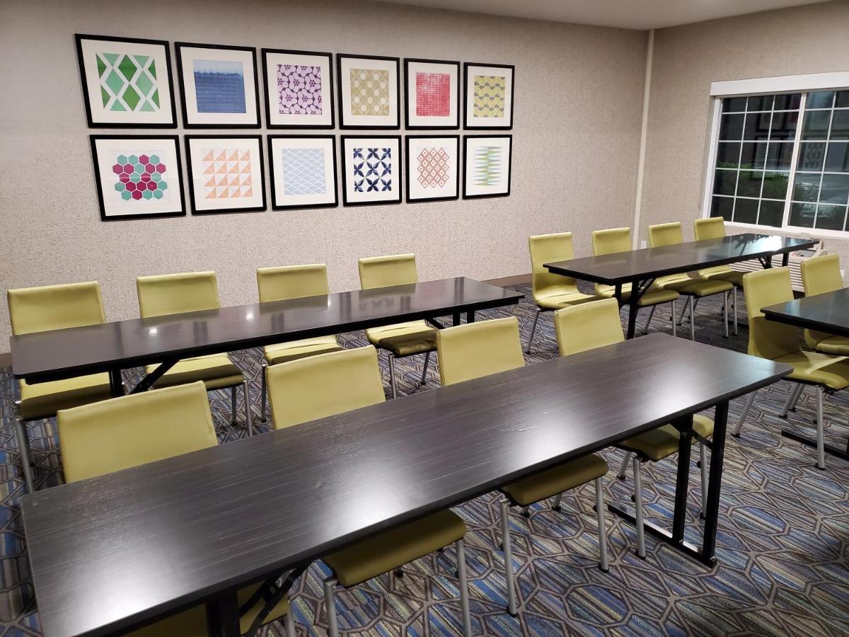 Holiday Inn Express & Suites Lincoln City By Ihg Eksteriør bilde